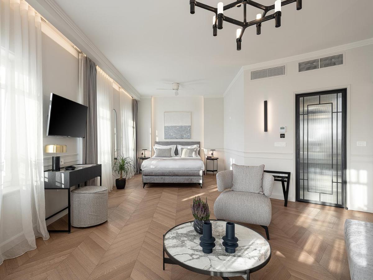 Riviera Suites Chania  Buitenkant foto