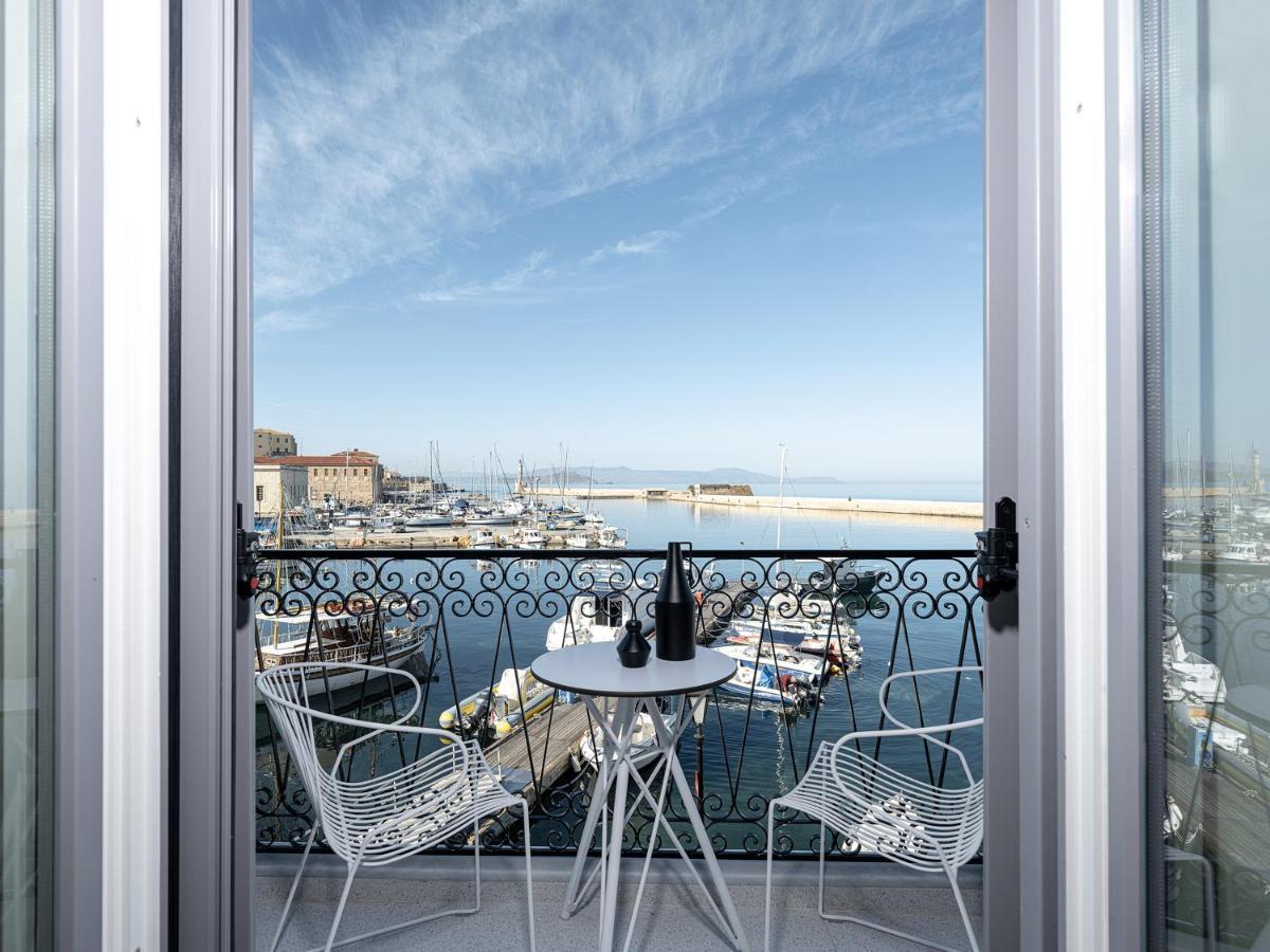 Riviera Suites Chania  Buitenkant foto